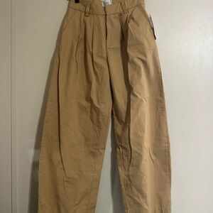 Women’s BDG Barrel Leg Pants in Khaki